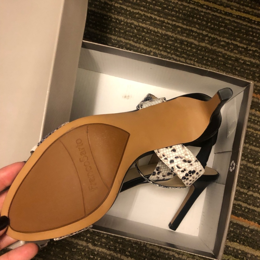 NIB Python Heels - Picture 7 of 8